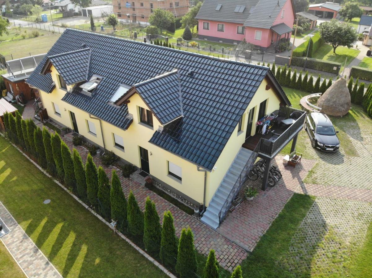 Ferienwohnung "Faehrmannsruh " Lubben Exterior photo